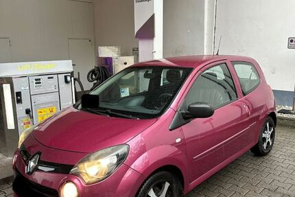 Renault Twingo 180.000 km 2.100 &euro; Düsseldorf 40545