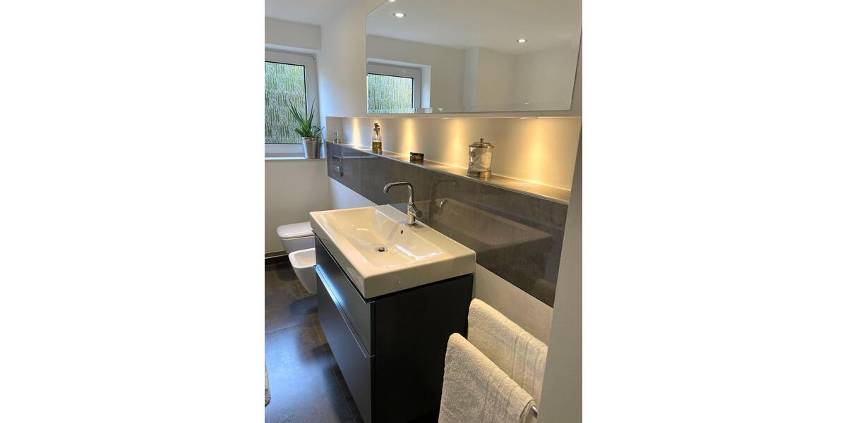 Einfamilienhaus Kaarst - 4 Zimmer, 150 m&sup2;, 250&euro; | Angebot:27615786