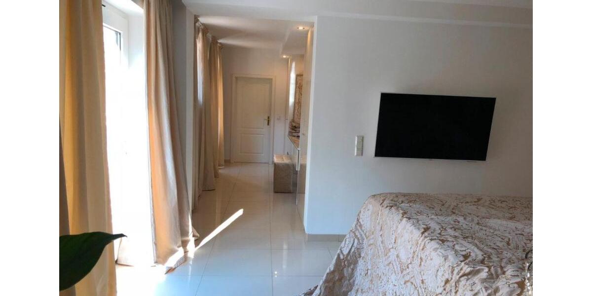 Bauernhaus, Landhaus Duisburg Rheinhausen - 11 Zimmer, 370 m&sup2;, 885.000&euro; | Angebot:25942924