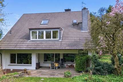 Haus Velbert Velbert-Mitte - 8 Zimmer, 390 m&sup2;, 584.000&euro; | Angebot:26037782