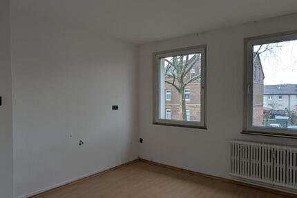 Wohnung Duisburg Hamborn - 5 Zimmer, 95 m&sup2;, 749&euro; | Angebot:25743427
