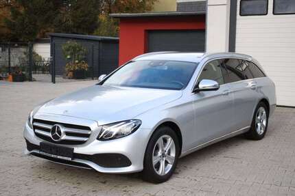 Mercedes-Benz E 220 45.000 km 26.900 &euro; Velbert 42549