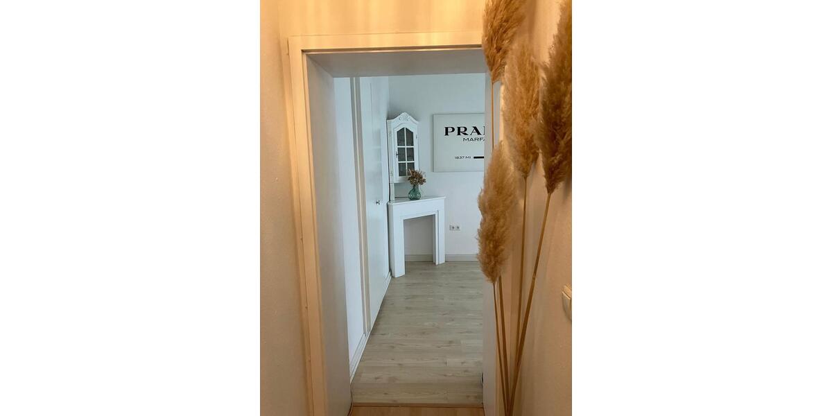 Erdgeschoßwohnung Düsseldorf Stadtbezirk 9 - 1.5 Zimmer, 30 m&sup2;, 750&euro; | Angebot:24774244