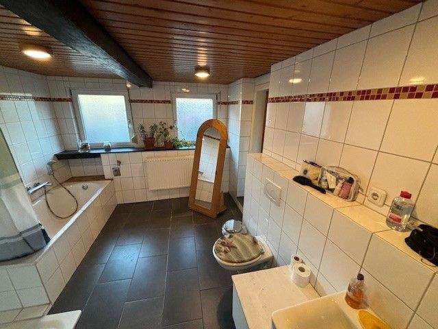 Einfamilienhaus Mönchengladbach Wickrathberg - 5 Zimmer, 150 m&sup2;, 348.000&euro; | Angebot:25705955