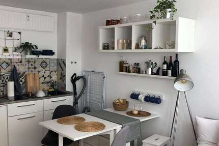 Zimmer Düsseldorf Flingern Süd - 1 Zimmer, 900&euro; | Angebot:24985602