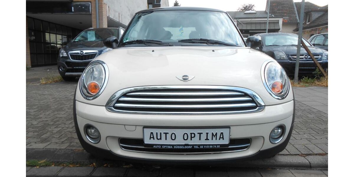 Mini Cooper 138.000 km 5.399 &euro; Düsseldorf 40625