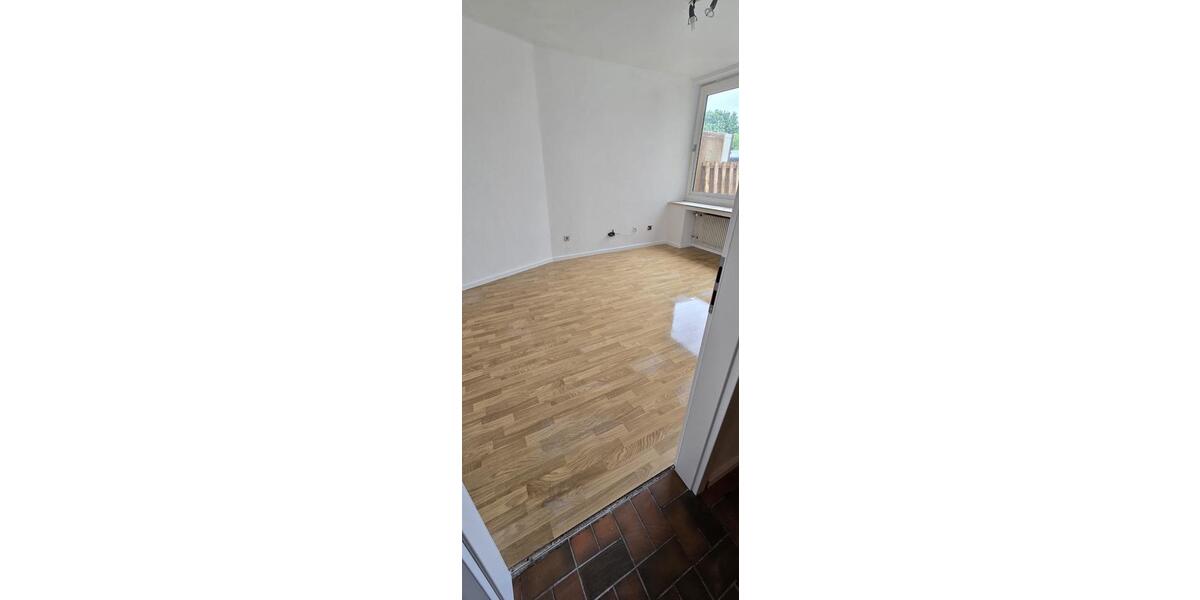 Erdgeschoßwohnung Hilden Forstbach - 3 Zimmer, 80 m&sup2;, 1.100&euro; | Angebot:26652937