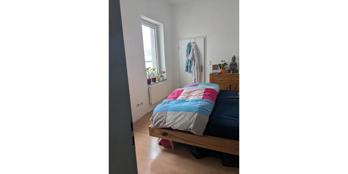 Reihenhaus Mönchengladbach Süd - 7 Zimmer, 182 m&sup2;, 370.000&euro; | Angebot:24681010