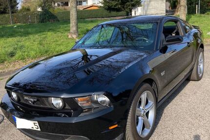 Ford Mustang 113.000 km 21.950 &euro; Kaarst 41564