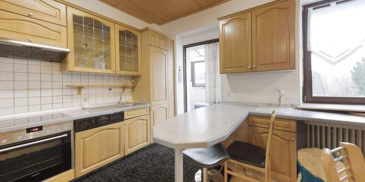 Doppelhaushälfte Mönchengladbach Wickrathhahn - 8 Zimmer, 200 m&sup2;, 249.000&euro; | Angebot:25686669