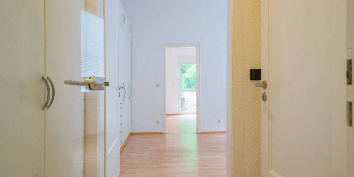 Etagenwohnung Krefeld / Bockum Bockum - 3 Zimmer, 98 m&sup2;, 995&euro; | Angebot:26627753