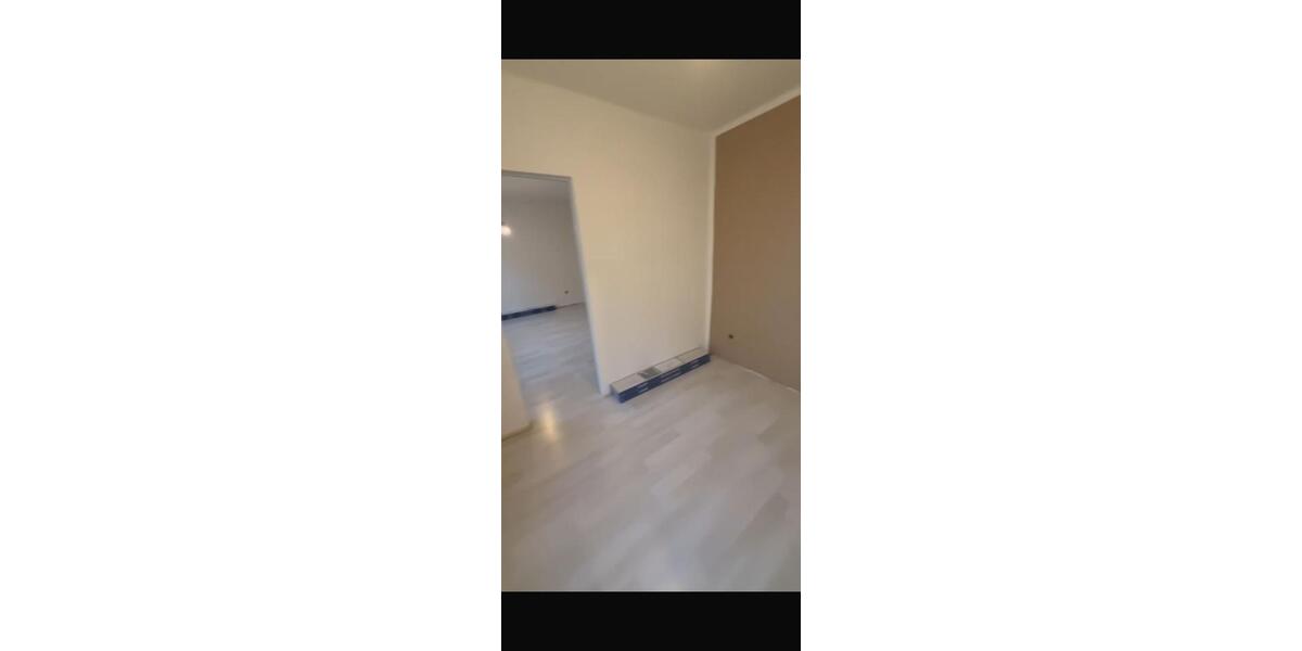 Etagenwohnung Krefeld - 4 Zimmer, 76 m&sup2;, 1.330&euro; | Angebot:26661266