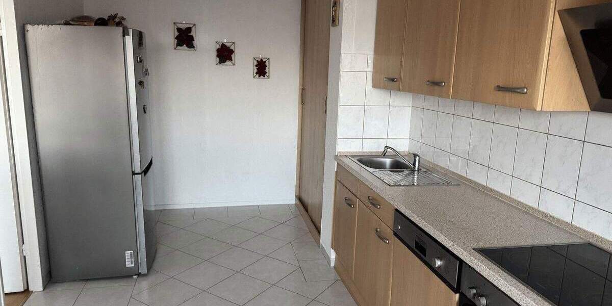 Etagenwohnung Krefeld Benrad-Nord - 3 Zimmer, 75 m&sup2;, 160.000&euro; | Angebot:25720773