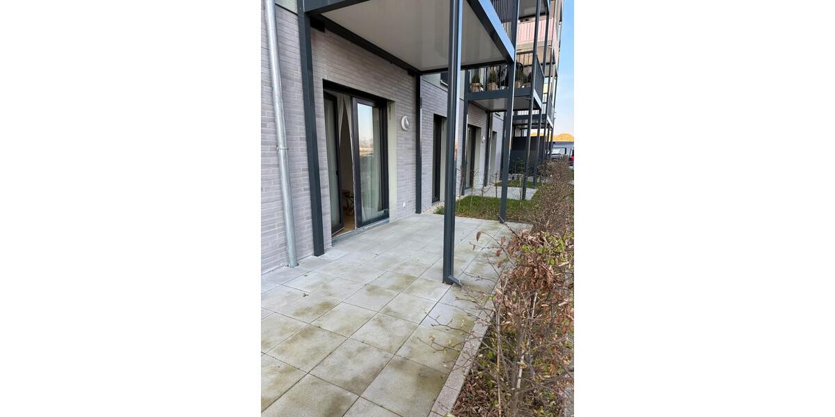 Erdgeschoßwohnung Mönchengladbach Nord - 1 Zimmer, 38 m&sup2;, 725&euro; | Angebot:25792070