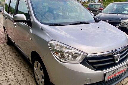 Dacia Lodgy 102.330 km 5.900 &euro; Moers 47445