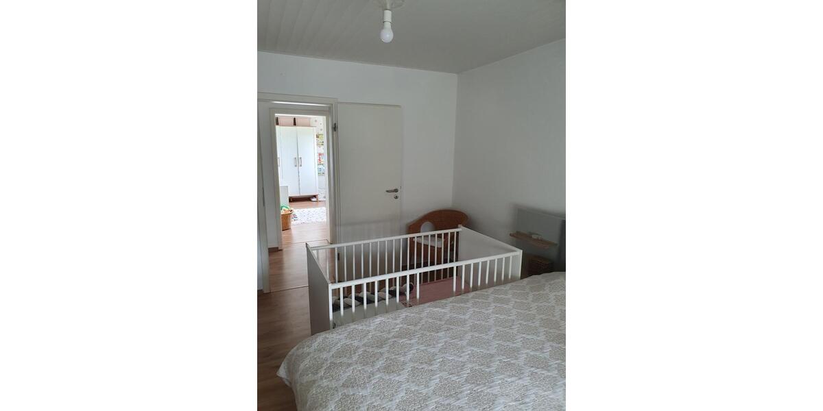 Etagenwohnung Mönchengladbach Ost - 4 Zimmer, 76 m&sup2;, 145.000&euro; | Angebot:26567070