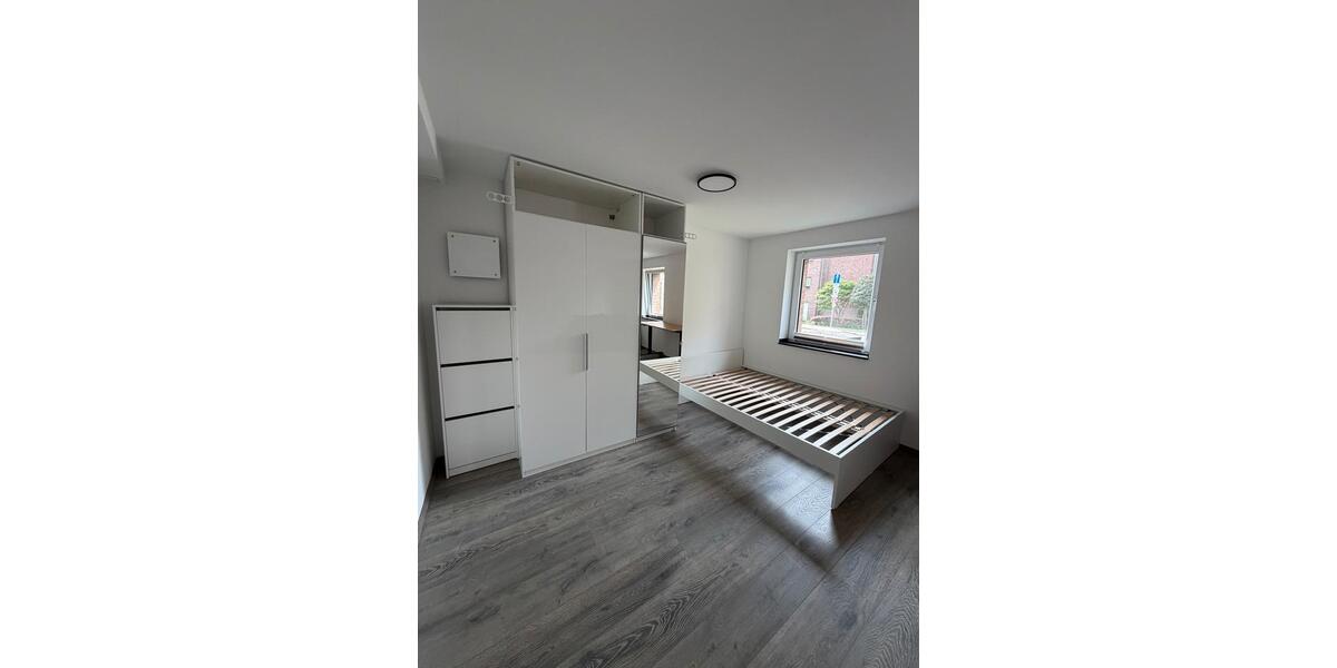 Erdgeschoßwohnung Düsseldorf Stadtbezirk 3 - 1 Zimmer, 32 m&sup2;, 850&euro; | Angebot:26644915