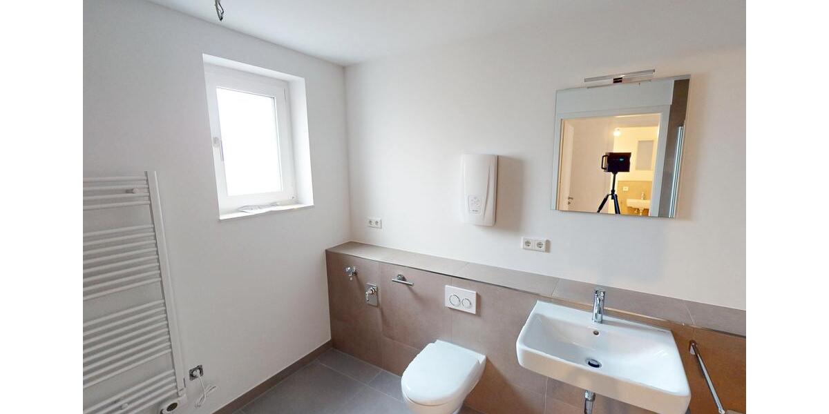 Erdgeschoßwohnung Düsseldorf Stadtbezirk 3 - 4 Zimmer, 93 m&sup2;, 1.850&euro; | Angebot:25991736