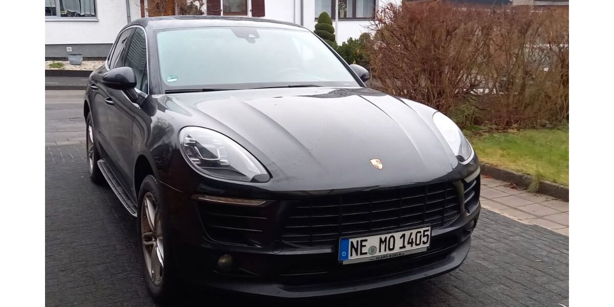 Porsche Macan 199.000 km 24.900 &euro; Grevenbroich 41517
