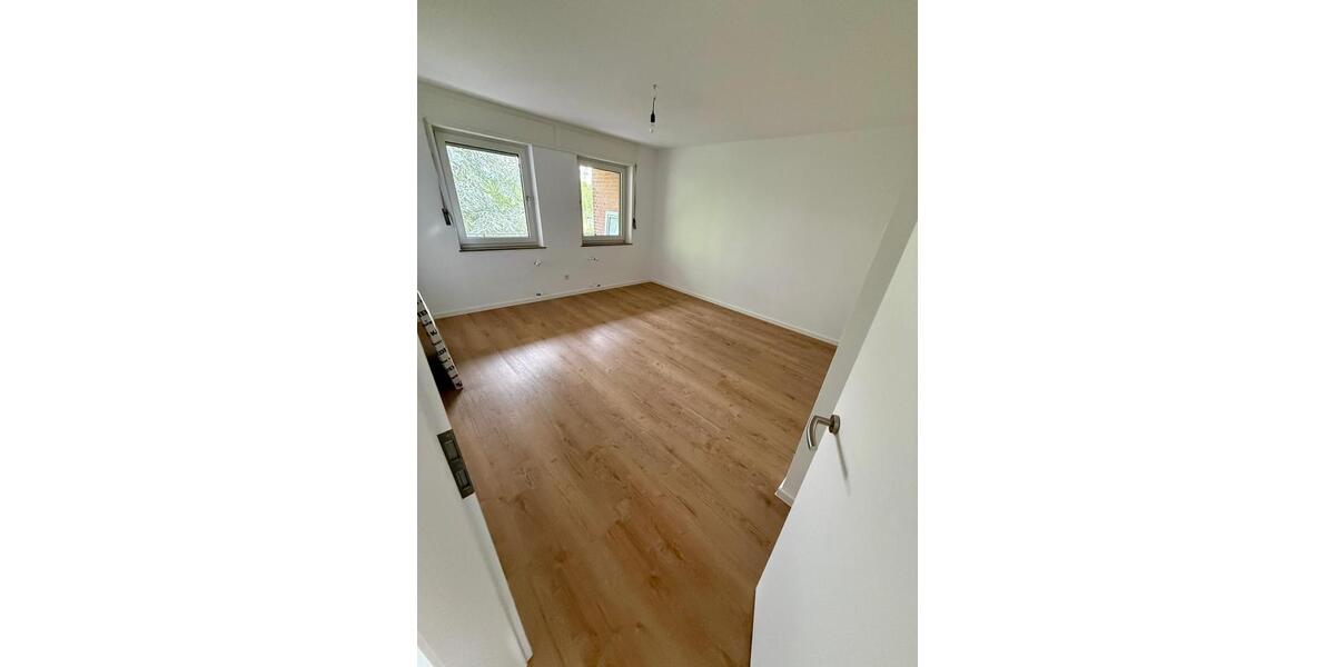 Etagenwohnung Korschenbroich - 3 Zimmer, 74 m&sup2;, 995&euro; | Angebot:26677436