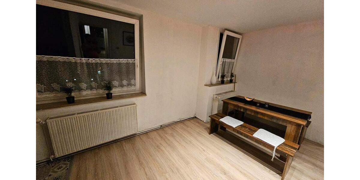 Etagenwohnung Duisburg Duisburg-Mitte - 2 Zimmer, 50 m&sup2;, 700&euro; | Angebot:24814582