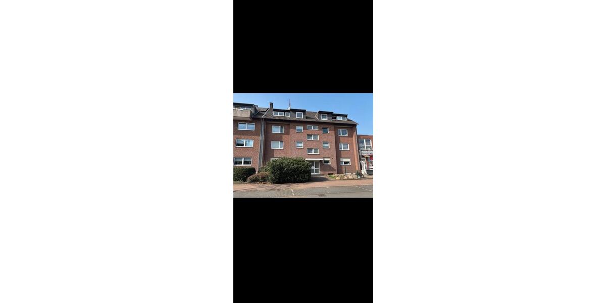 Dachgeschoßwohnung Oberhausen - 3 Zimmer, 74 m&sup2;, 603&euro; | Angebot:26650152