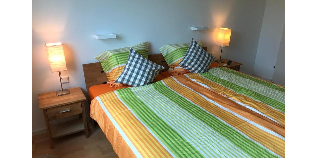 Einfamilienhaus Meerbusch - 2 Zimmer, 69 m&sup2;, 1.350&euro; | Angebot:26644903