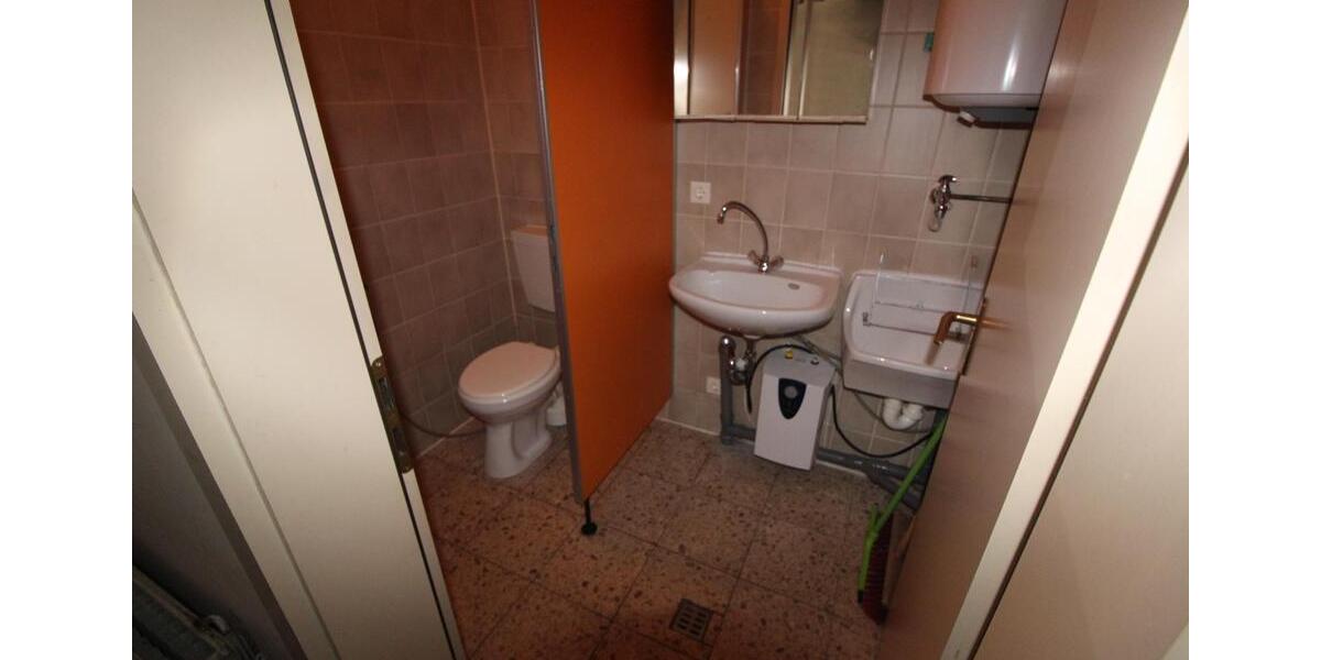 Gewerbeobjekt Velbert - 600&euro; | Angebot:24848400