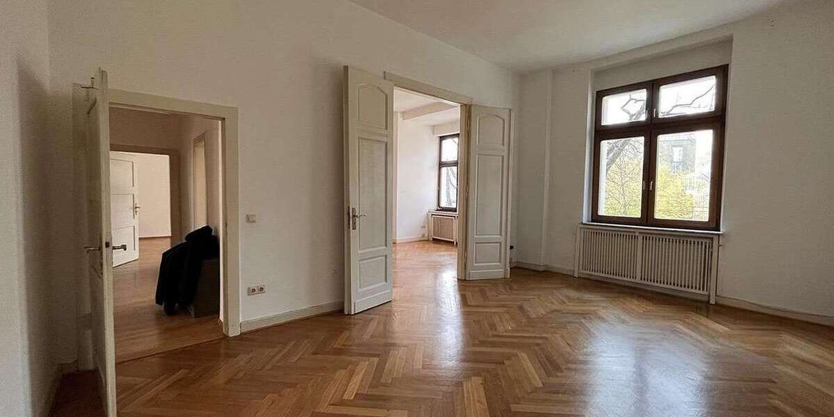 Etagenwohnung Düsseldorf Düsseltal - 4 Zimmer, 127 m&sup2;, 720.000&euro; | Angebot:27087303
