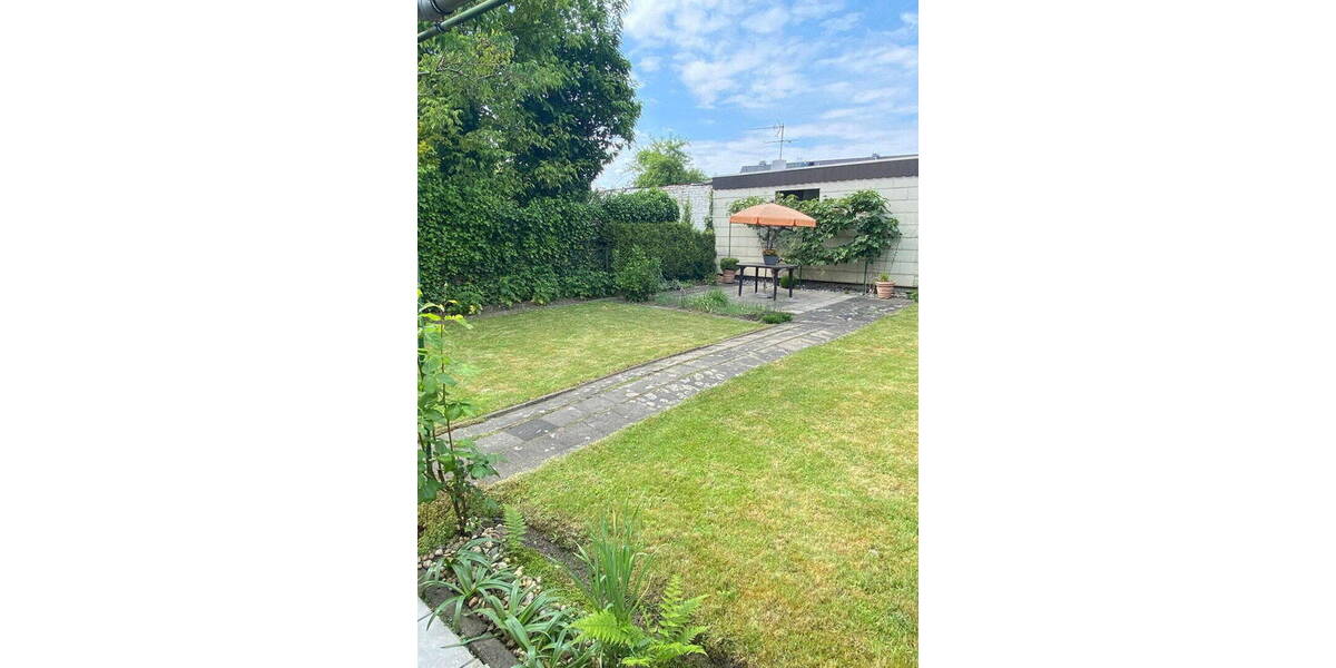 Doppelhaushälfte Mönchengladbach Lürrip - 7 Zimmer, 121 m&sup2;, 289.000&euro; | Angebot:26053640