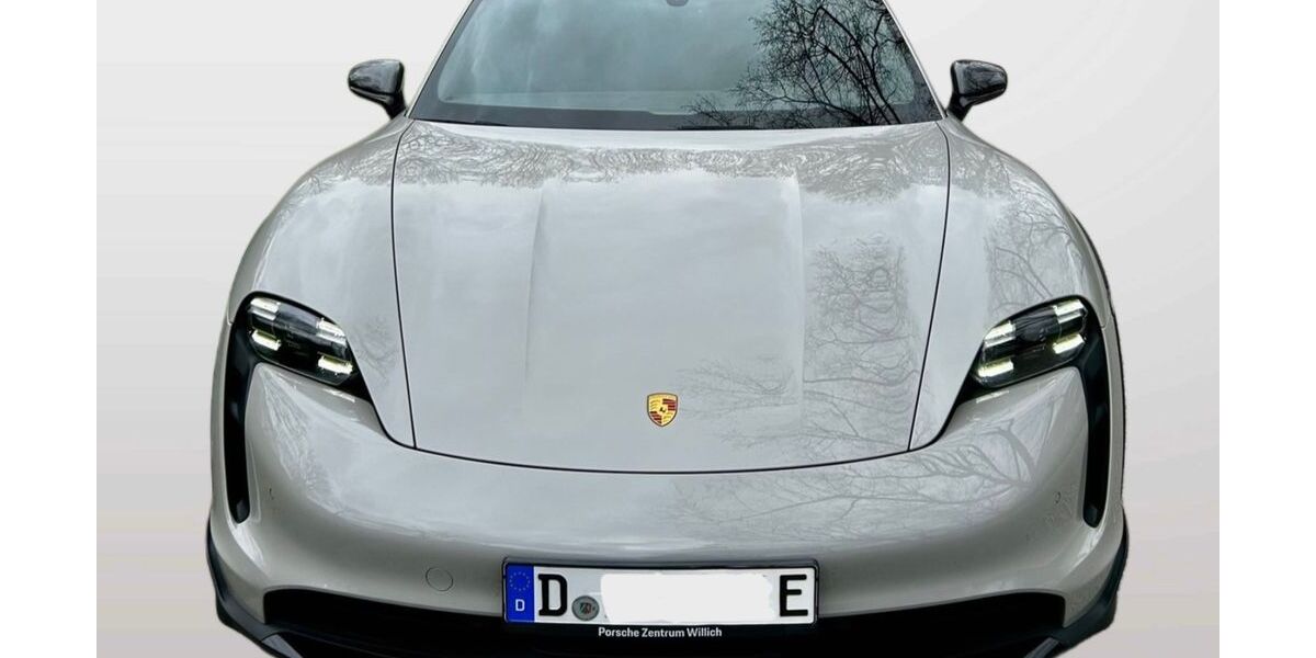 Porsche Taycan 52.681 km 61.700 &euro; Düsseldorf 40235