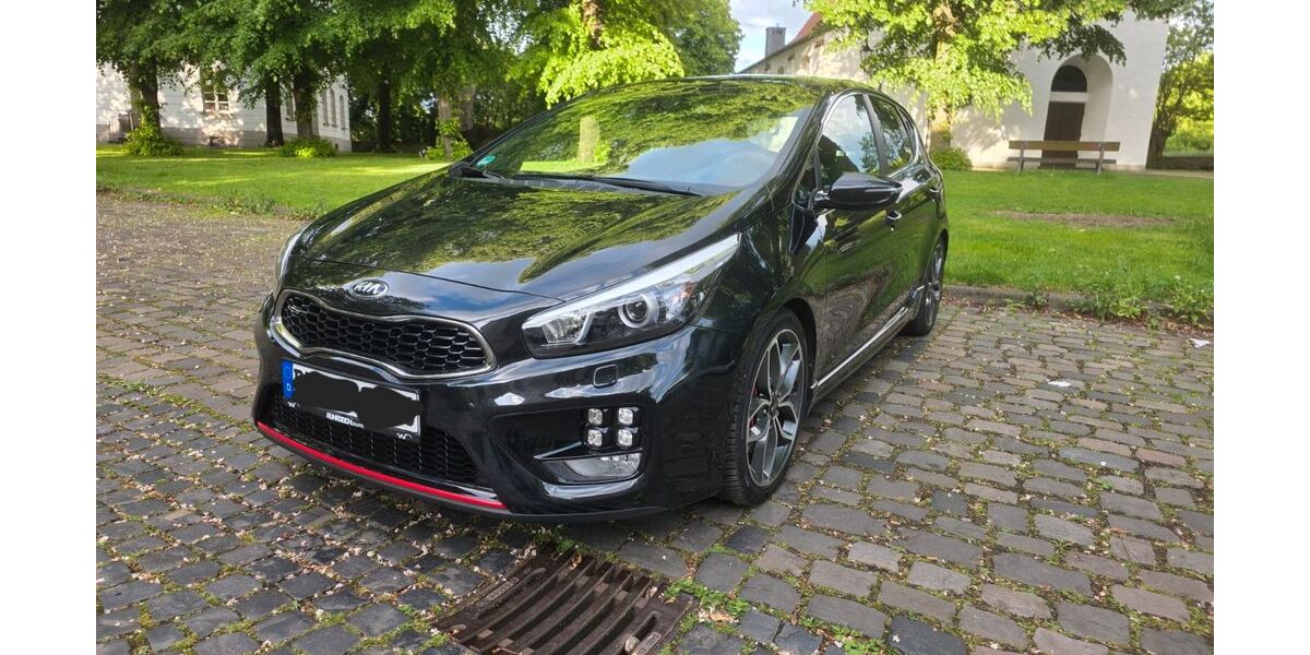 Kia ceed / Ceed 39.200 km 16.900 &euro; Duisburg 47228