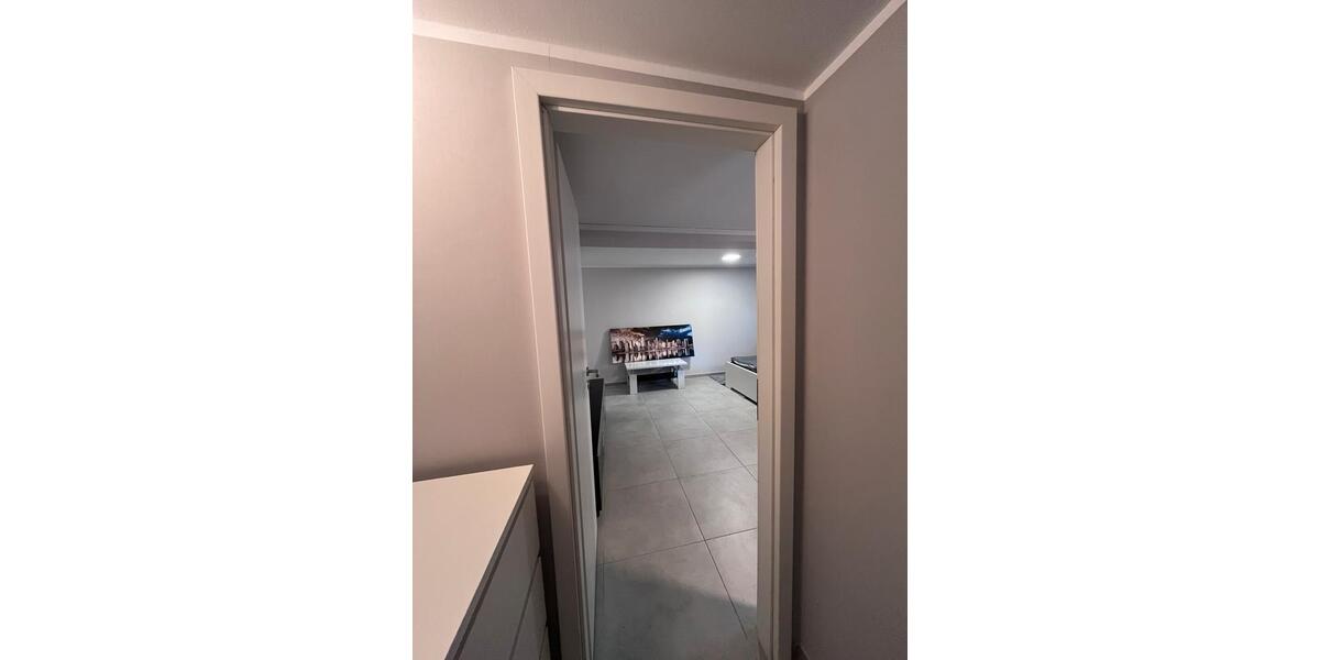 Etagenwohnung Düsseldorf Stadtbezirk 8 - 1 Zimmer, 40 m&sup2;, 750&euro; | Angebot:25418921