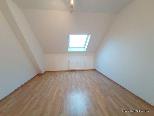 Etagenwohnung Mönchengladbach Hardterbroich - 1 Zimmer, 38 m&sup2;, 370&euro; | Angebot:26092598