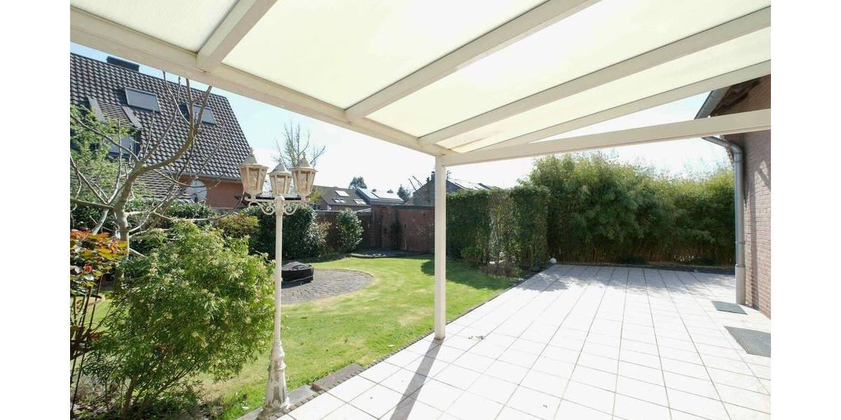 Mehrfamilienhaus, Wohnhaus Willich - 7 Zimmer, 210 m&sup2;, 749.000&euro; | Angebot:26029111