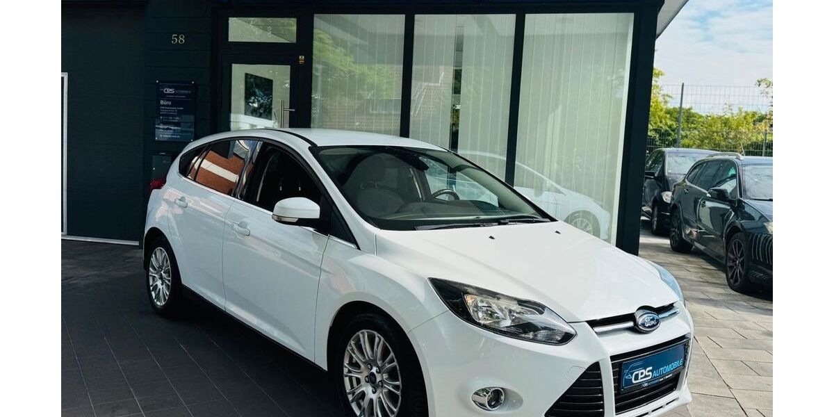 Ford Focus 81.361 km 7.400 &euro; Düsseldorf 40599