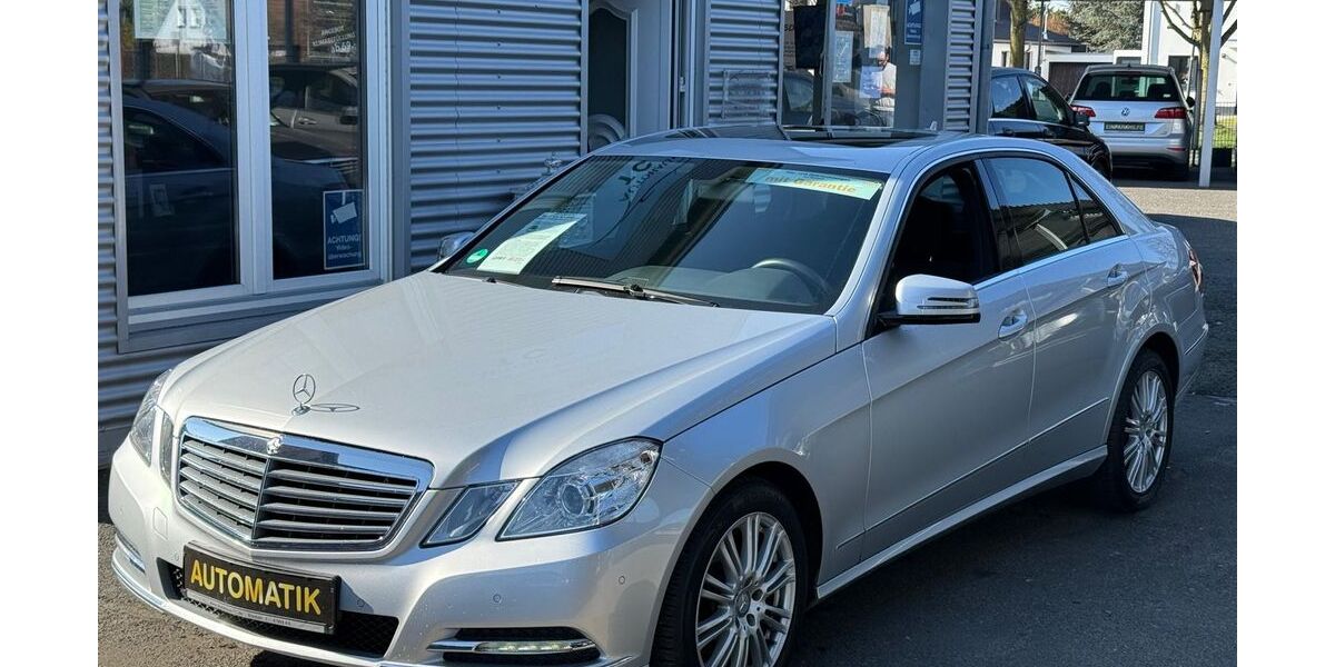 Mercedes-Benz E 200 56.417 km 15.990 &euro; Krefeld 47809