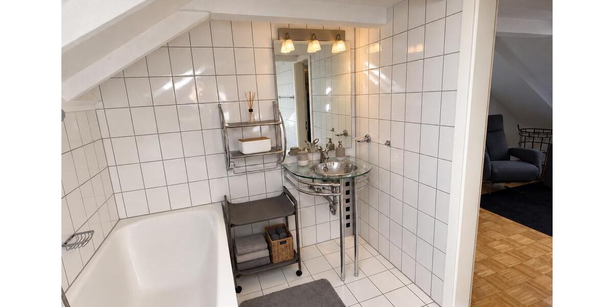 Maisonettenwohnung Oberhausen - 3.5 Zimmer, 127 m&sup2;, 279.000&euro; | Angebot:27618230