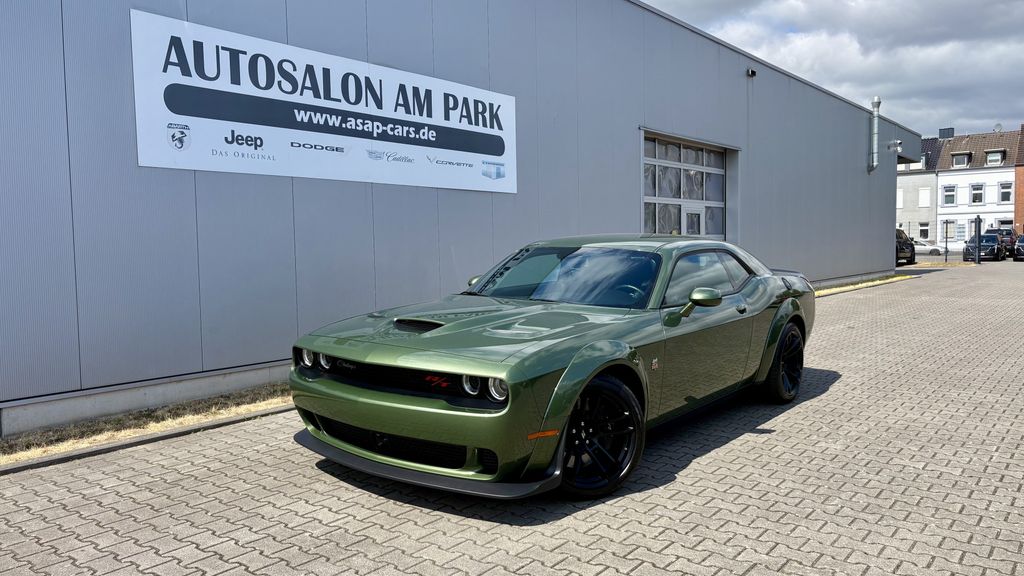 Dodge Challenger 15.967 km 65.890 &euro; Mönchengladbach 41066