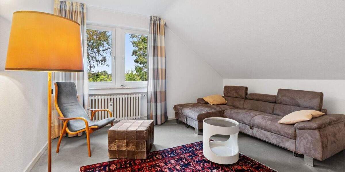 Einfamilienhaus Ratingen Hösel - 8 Zimmer, 303 m&sup2;, 1.450.000&euro; | Angebot:25779367