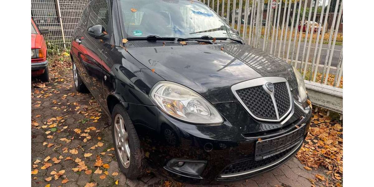 Lancia Ypsilon 110.000 km 2.200 &euro; Krefeld 47807
