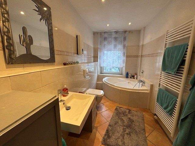 Reihenmittelhaus Mönchengladbach Rheydt - 4 Zimmer, 120 m&sup2;, 247.000&euro; | Angebot:25745904