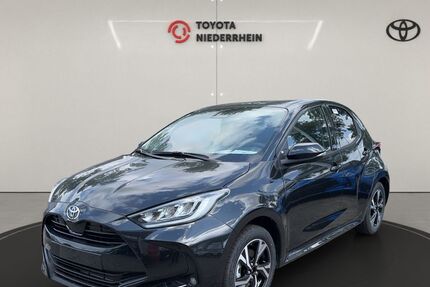 Toyota Yaris 17.350 km 22.480 &euro; Krefeld 47809