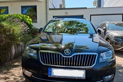Skoda Superb 204.400 km 10.500 &euro; Haan 42781