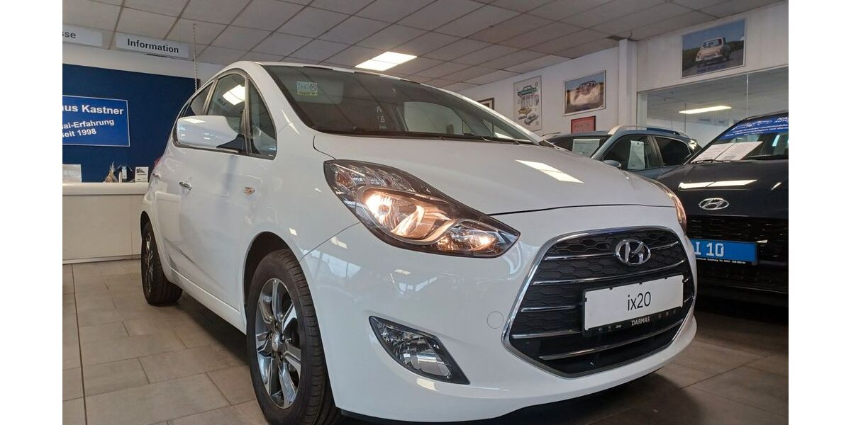 Hyundai ix20 51.184 km 10.990 &euro; Duisburg 47269