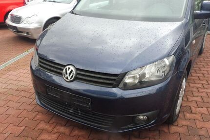 VW Caddy 149.000 km 7.990 &euro; Oberhausen 46045