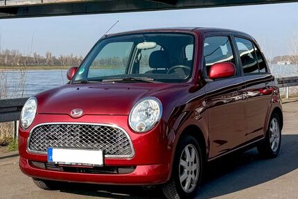 Daihatsu TREVIS 187.000 km 900 &euro; Düsseldorf 40476