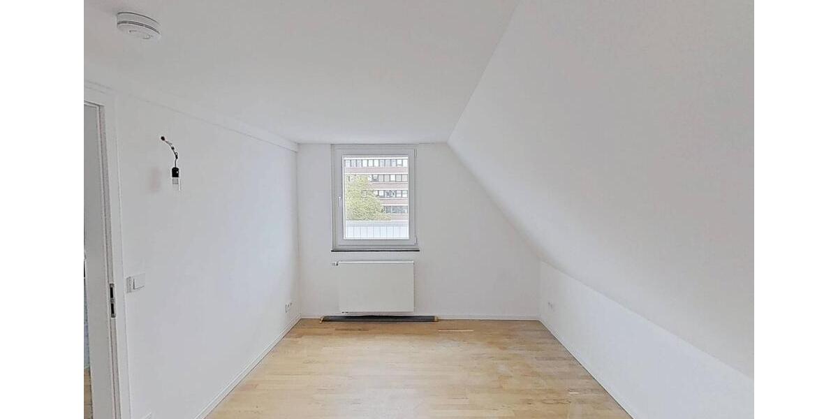 Etagenwohnung Mönchengladbach - 3 Zimmer, 148 m&sup2;, 854&euro; | Angebot:24473962