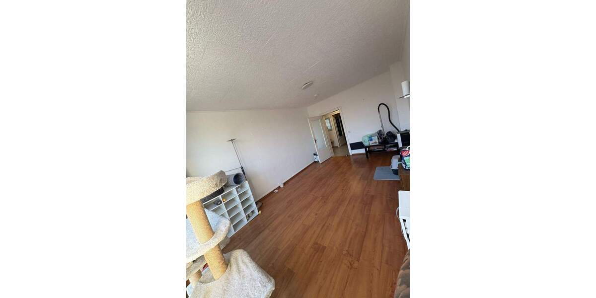 Etagenwohnung Krefeld Stadtmitte - 3 Zimmer, 78 m&sup2;, 710&euro; | Angebot:25739057