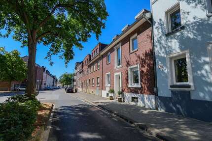 Wohnung Mönchengladbach Nord - 2 Zimmer, 50 m&sup2;, 550&euro; | Angebot:27356698